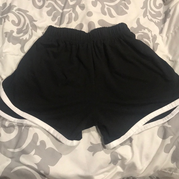 Shorts - Picture 2 of 2